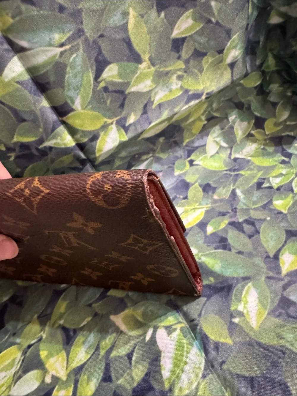 Louis Vuitton Monogram Pochette Passport Trifold Wallet